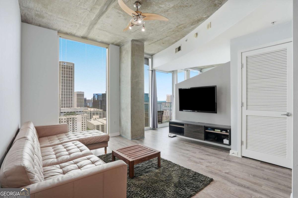 860 Peachtree Street Ne # 1909 Property Photo 3