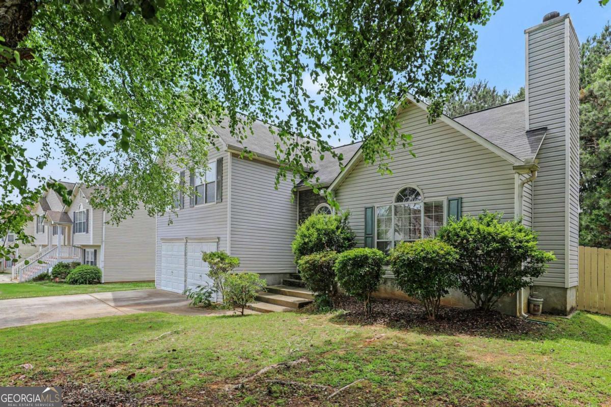 10617 Barberry Drive Property Photo 3