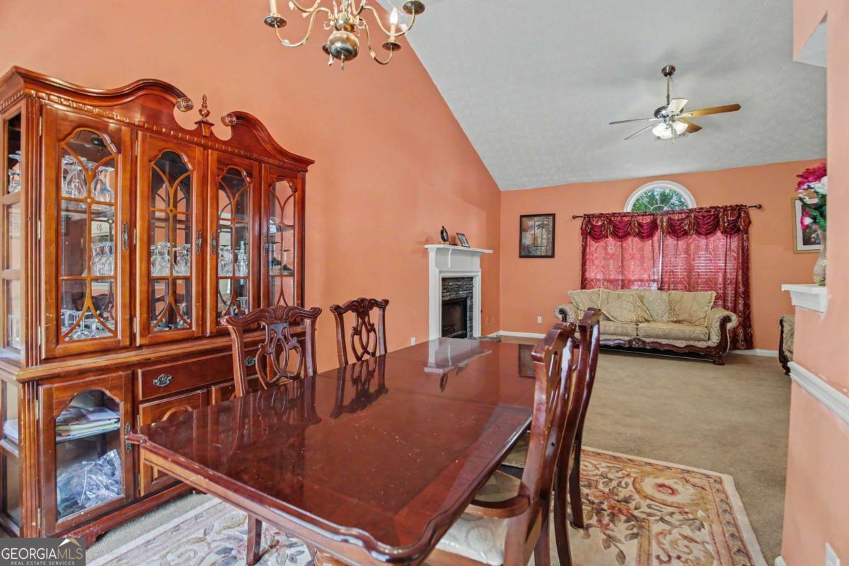 10617 Barberry Drive Property Photo 9