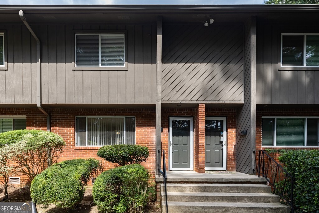 1604 Briarcliff Road # 2 Property Photo 1