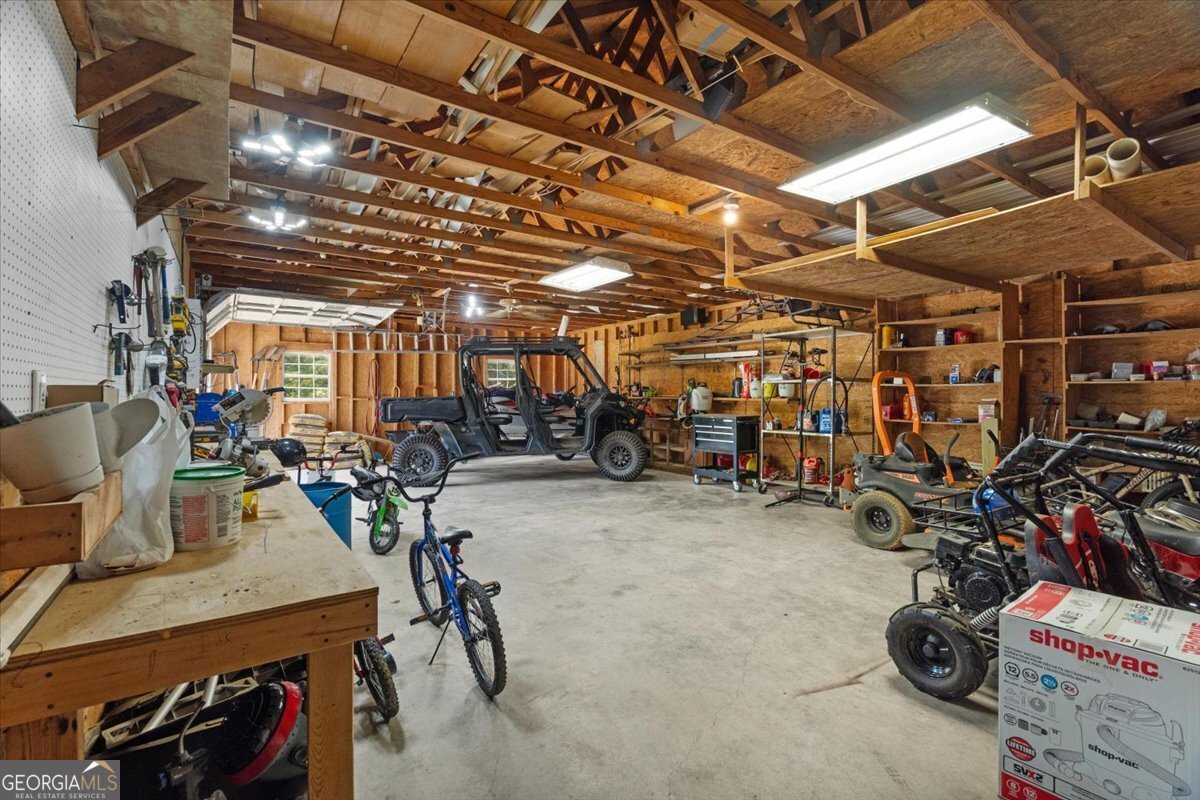 90 Sunset Drive Property Photo 12