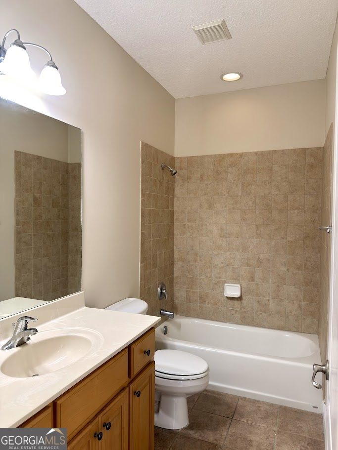 35 Coastal Walk Property Photo 11