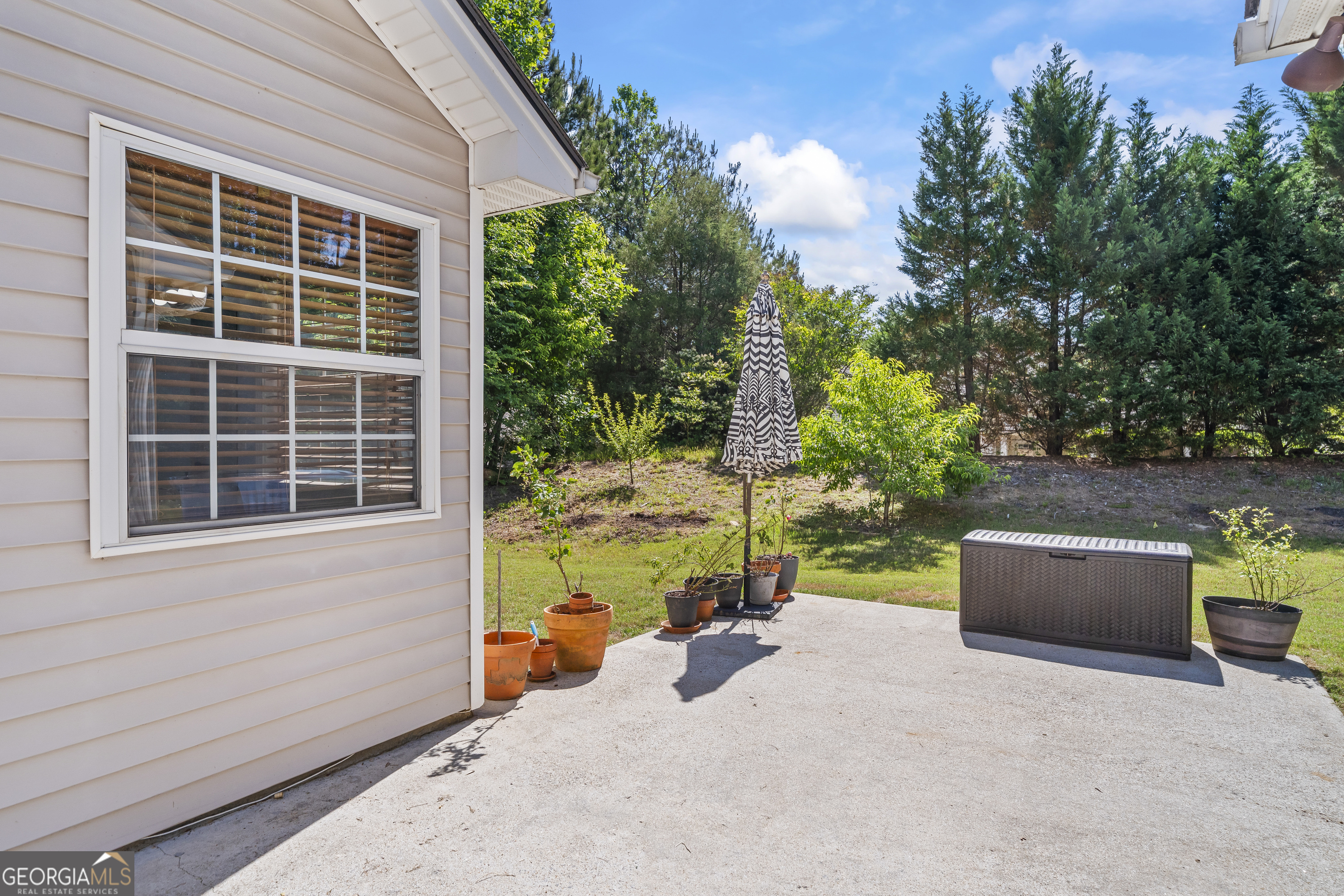 935 Waldwick Drive Property Photo 33