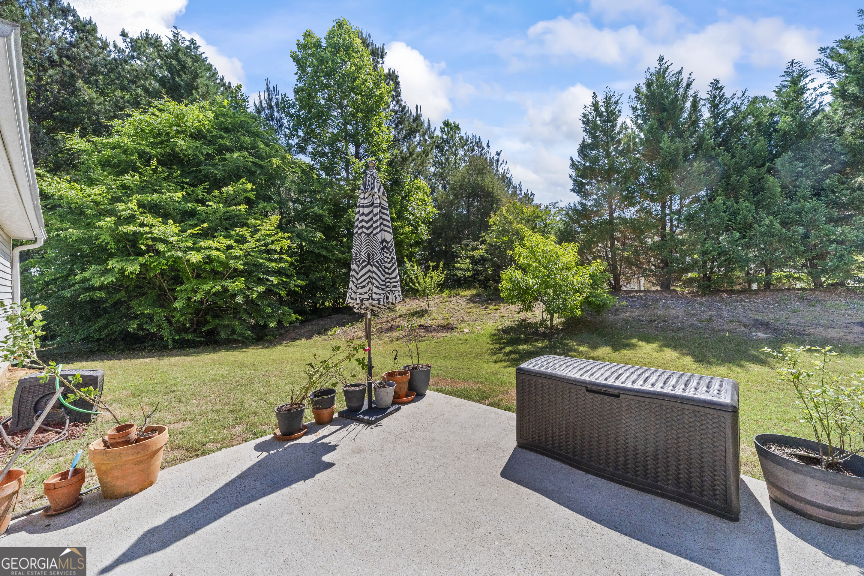 935 Waldwick Drive Property Photo 34
