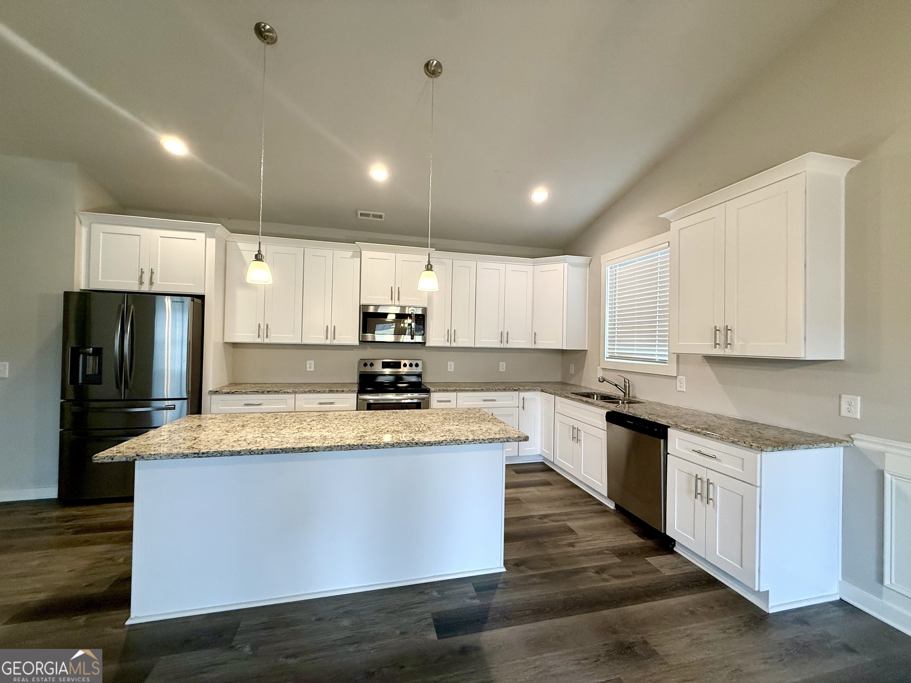 308 N Point Circle Property Photo 11