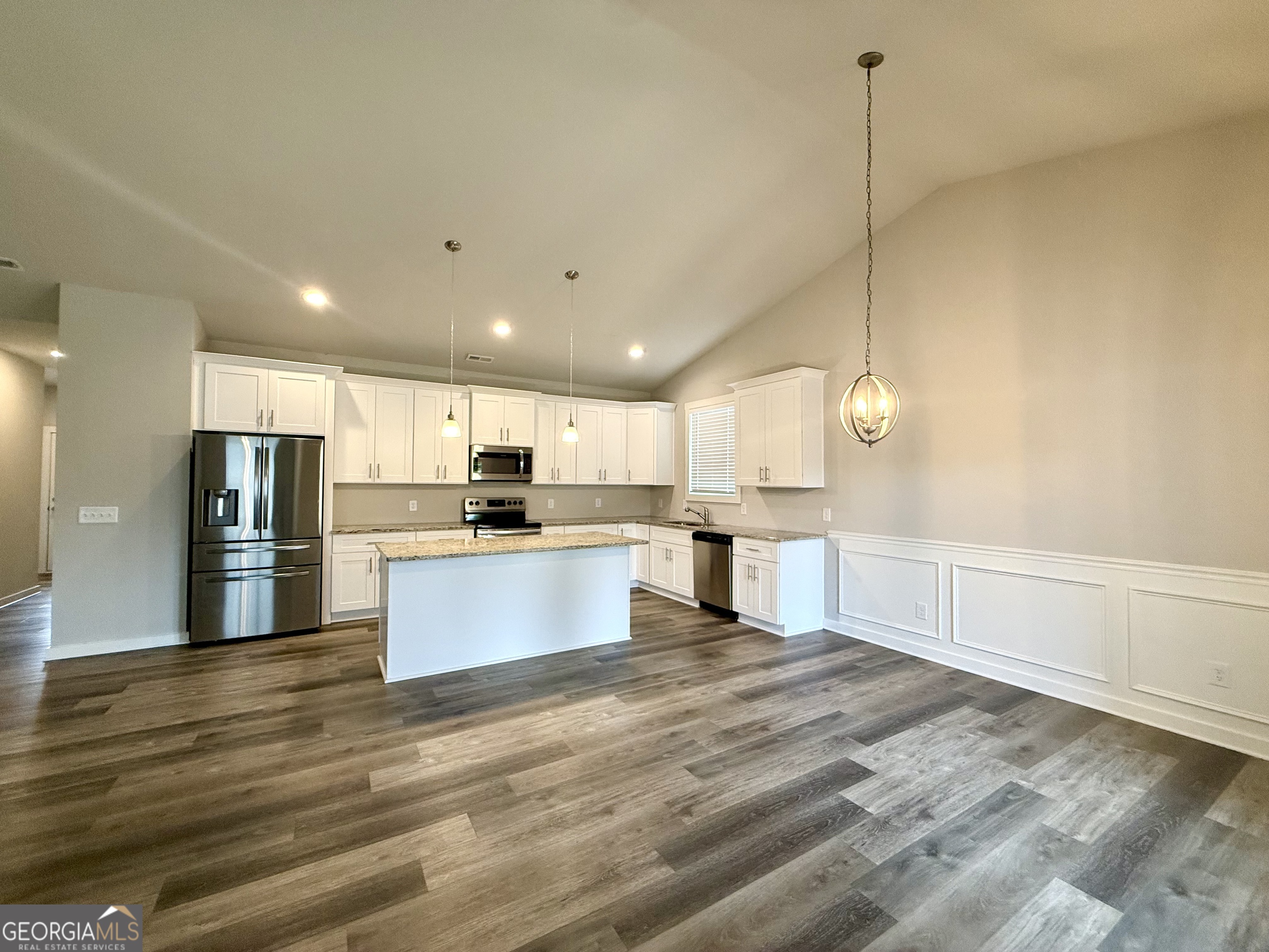 308 N Point Circle Property Photo 15