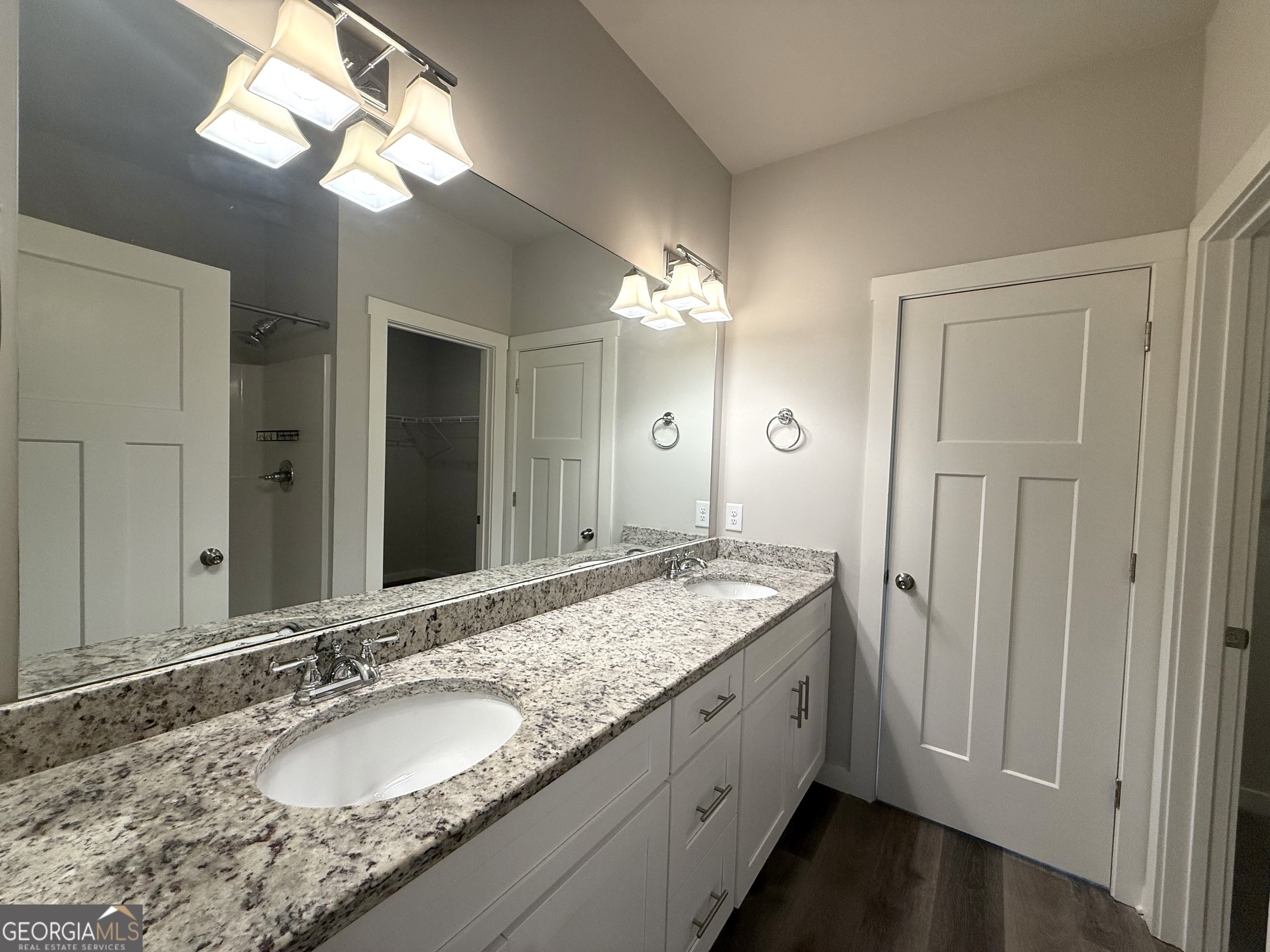 308 N Point Circle Property Photo 16