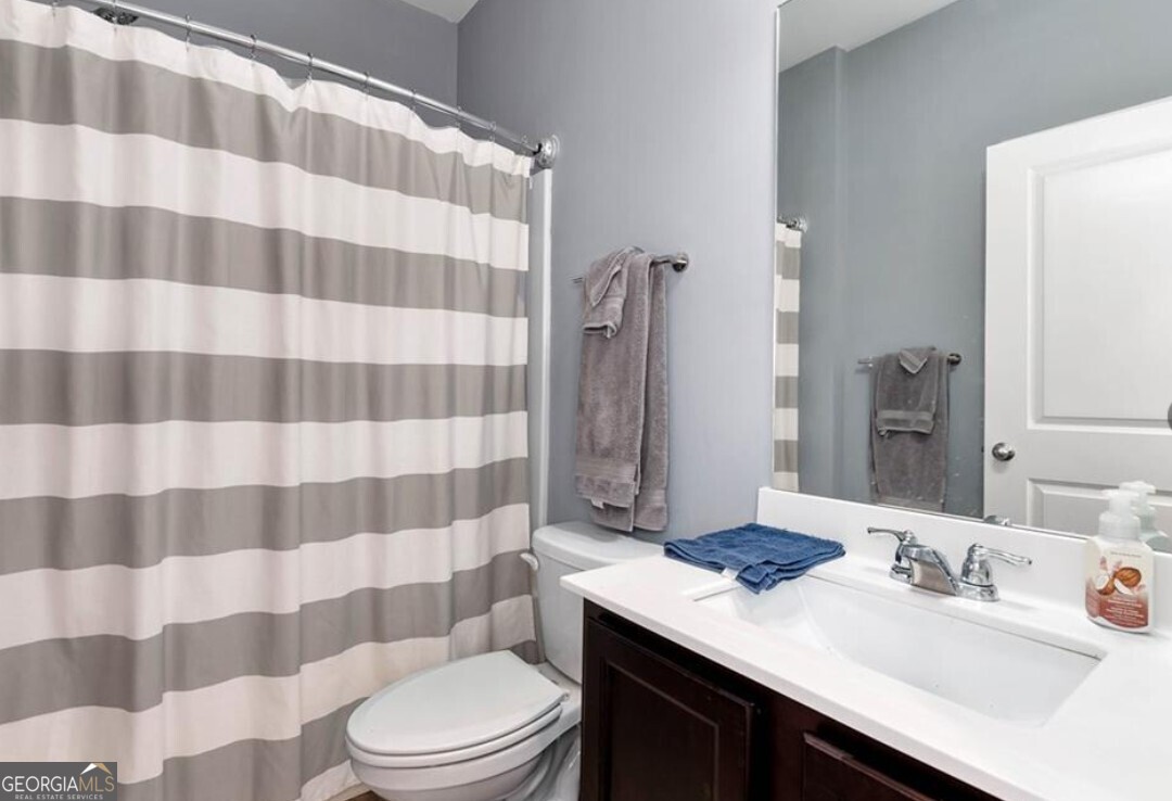 270 Shepard Drive Property Photo 15