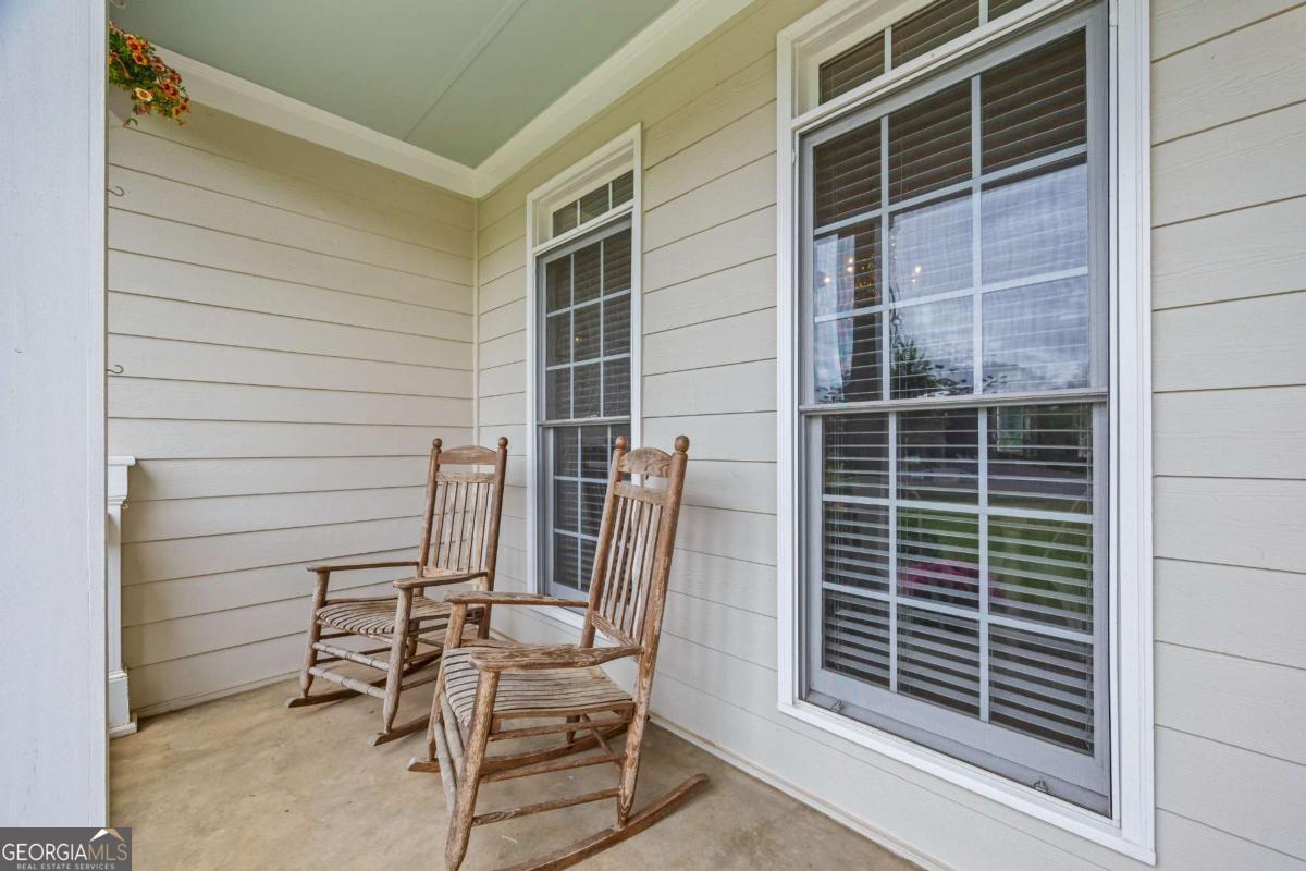 1080 Lakeside Court Property Photo 24