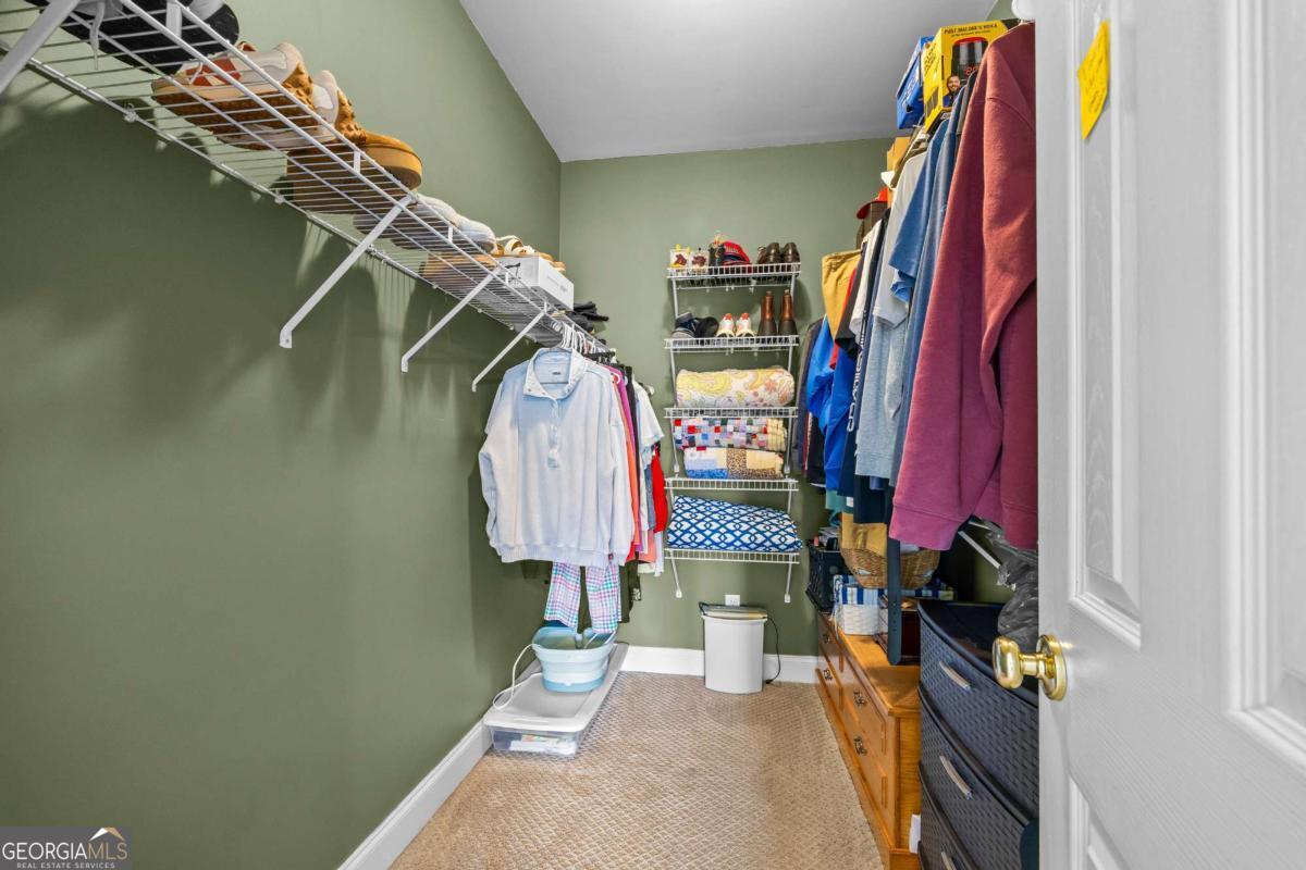 1080 Lakeside Court Property Photo 32