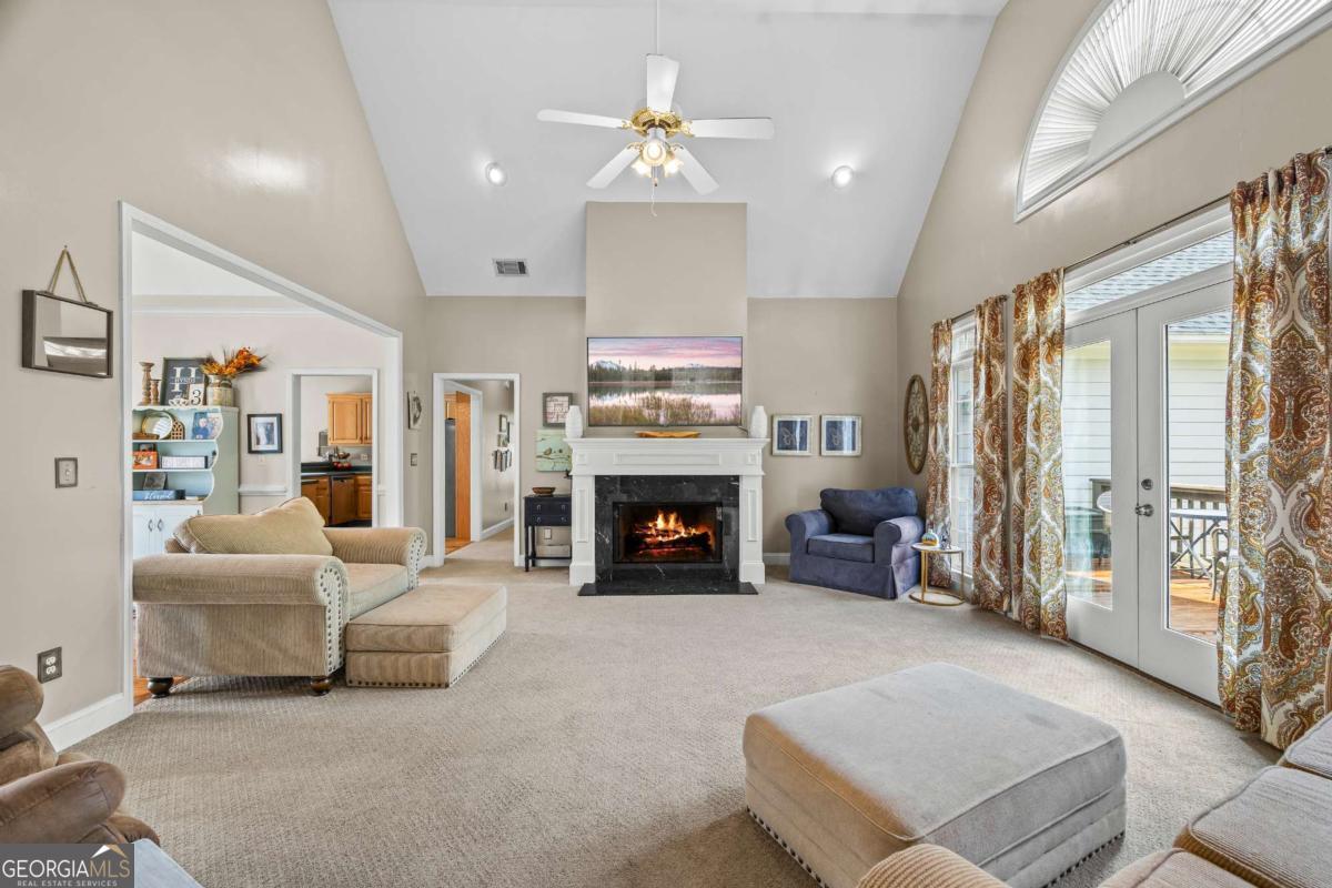 1080 Lakeside Court Property Photo 41