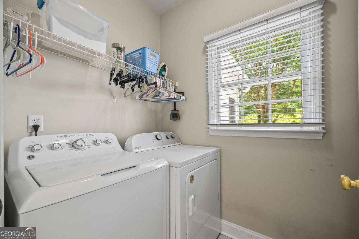 1080 Lakeside Court Property Photo 54