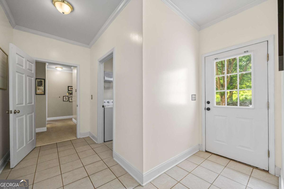 1080 Lakeside Court Property Photo 56