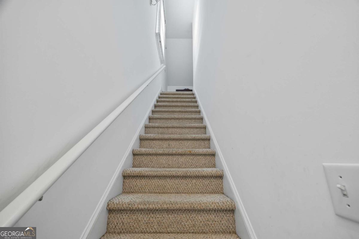 1080 Lakeside Court Property Photo 63