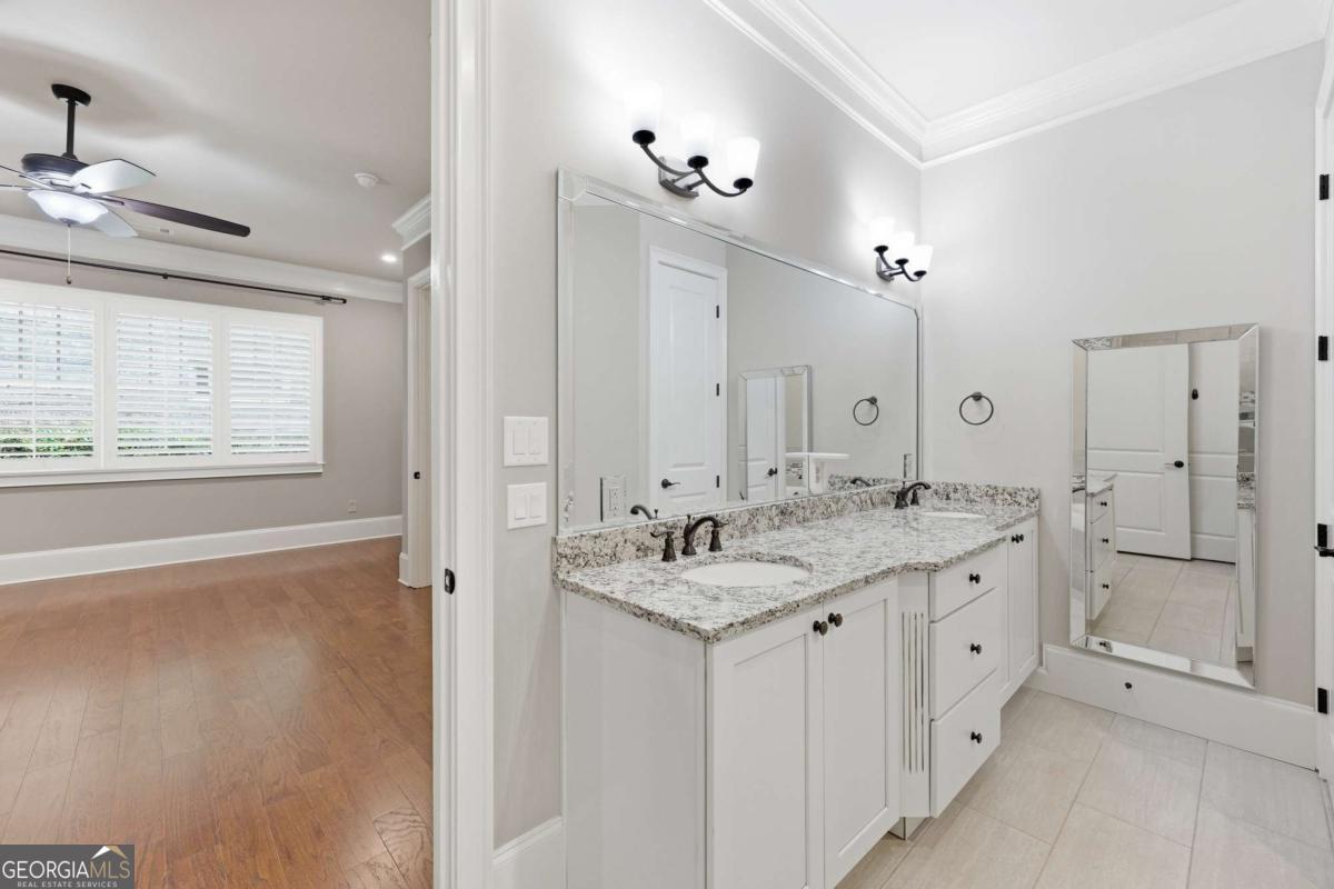 890 Candler Street # 12 Property Photo 37