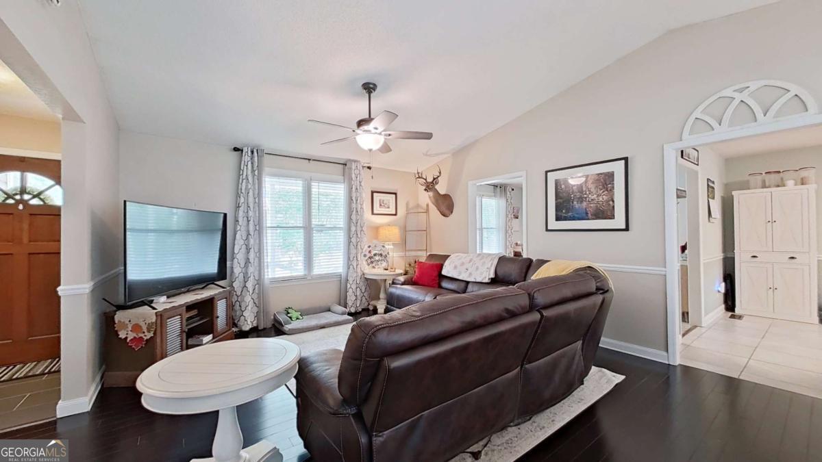 326 Brentwood Drive Property Photo 13