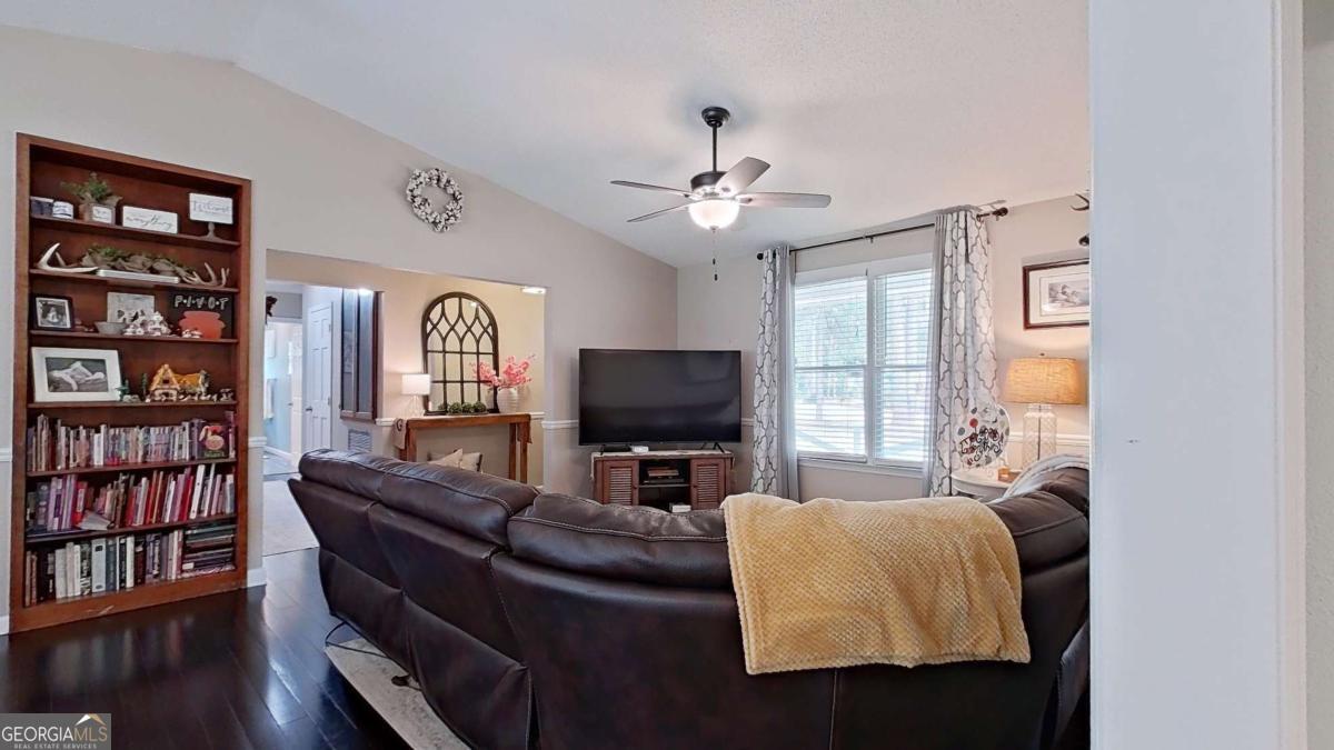 326 Brentwood Drive Property Photo 14