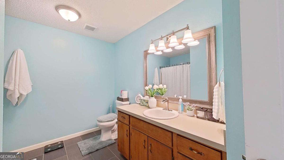 326 Brentwood Drive Property Photo 37