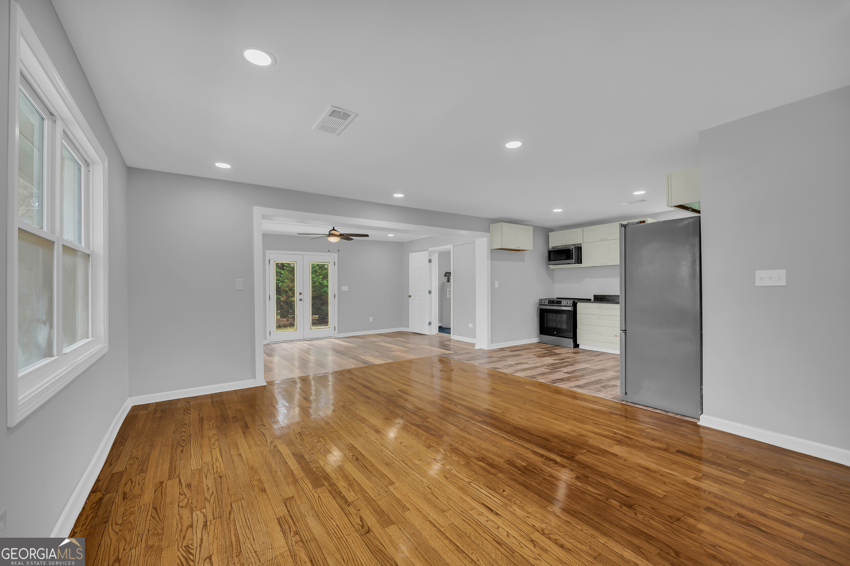 109 Reynolds Drive Property Photo 7
