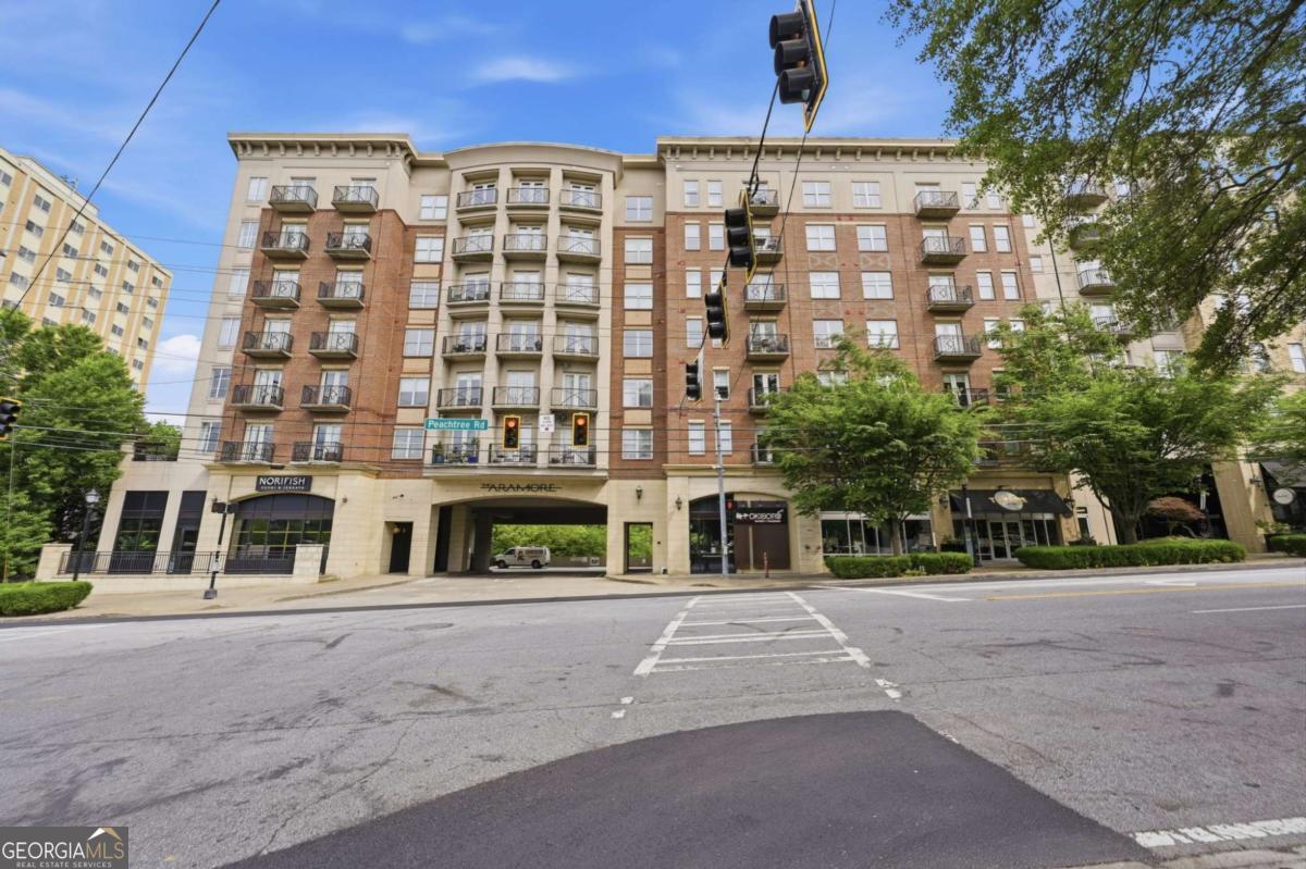 2277 Peachtree Road NE # 407 Property Photo 1