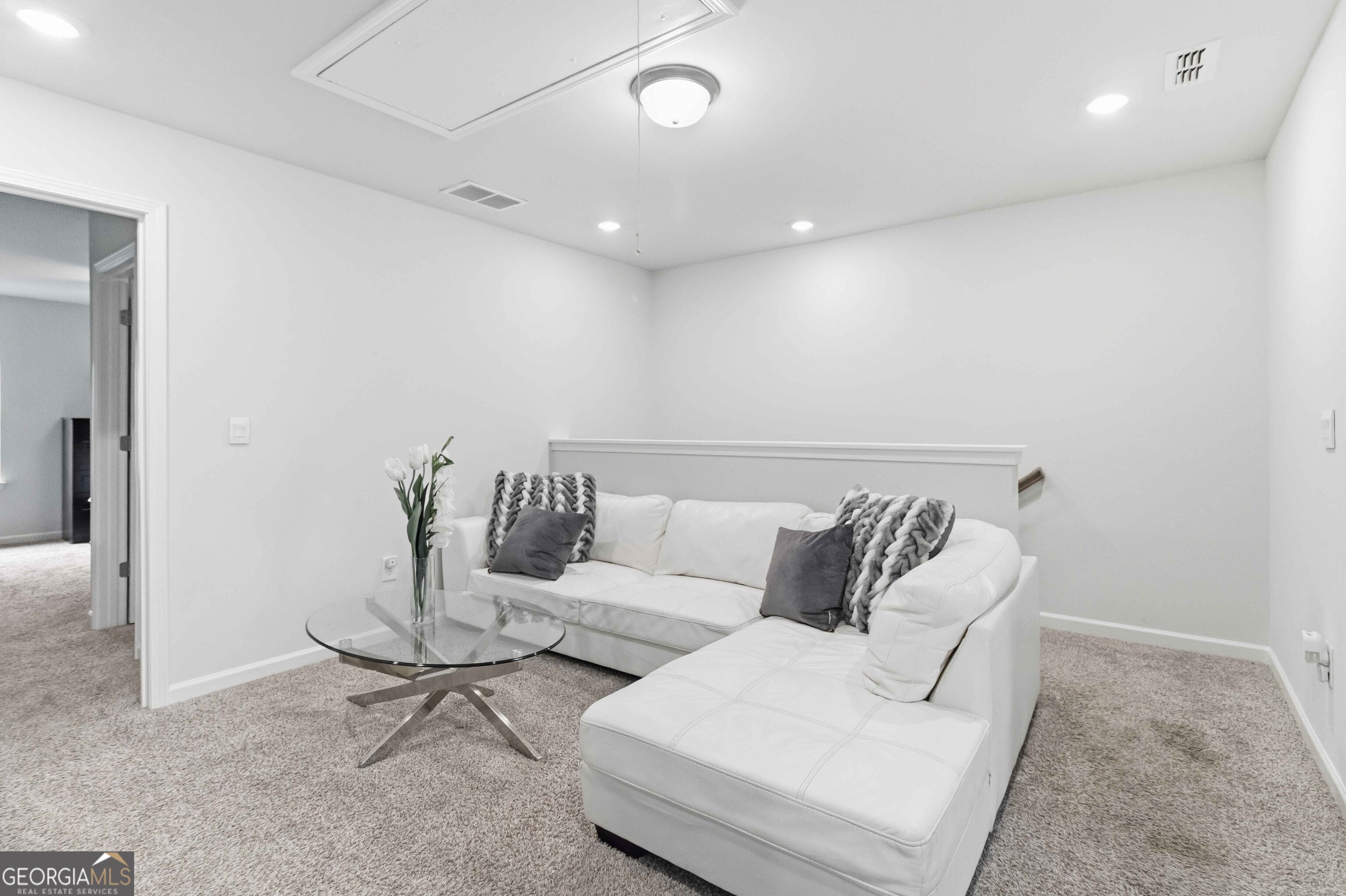 5321 Glade Park Drive Property Photo 13