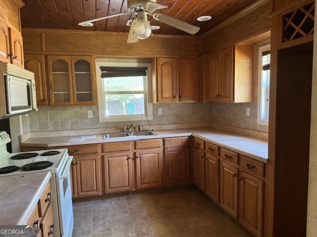 201 Davis Drive Property Photo 3