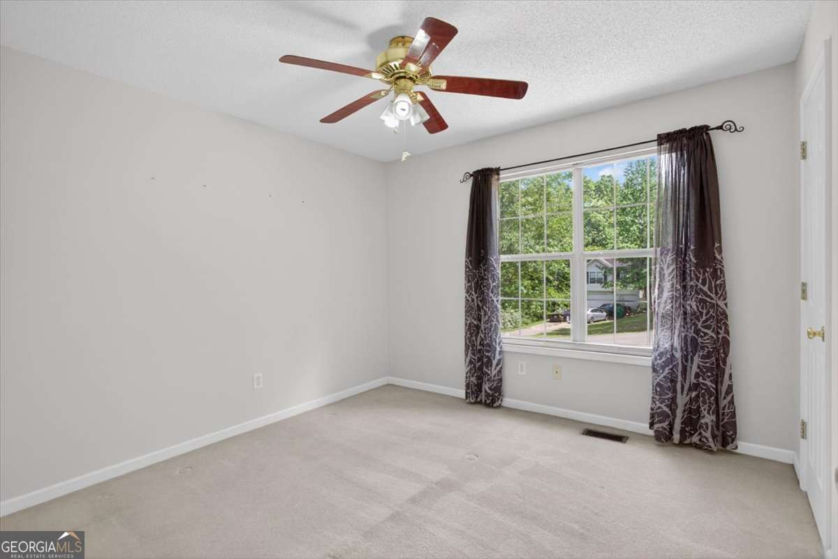 402 Deer Run Property Photo 26