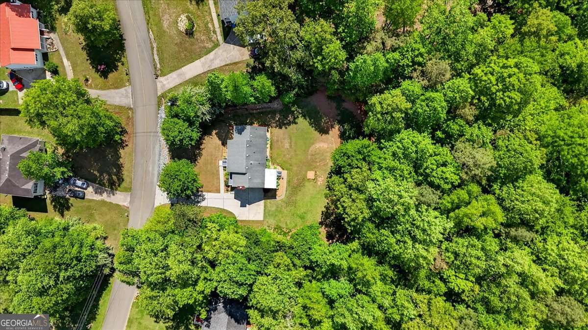 402 Deer Run Property Photo 46