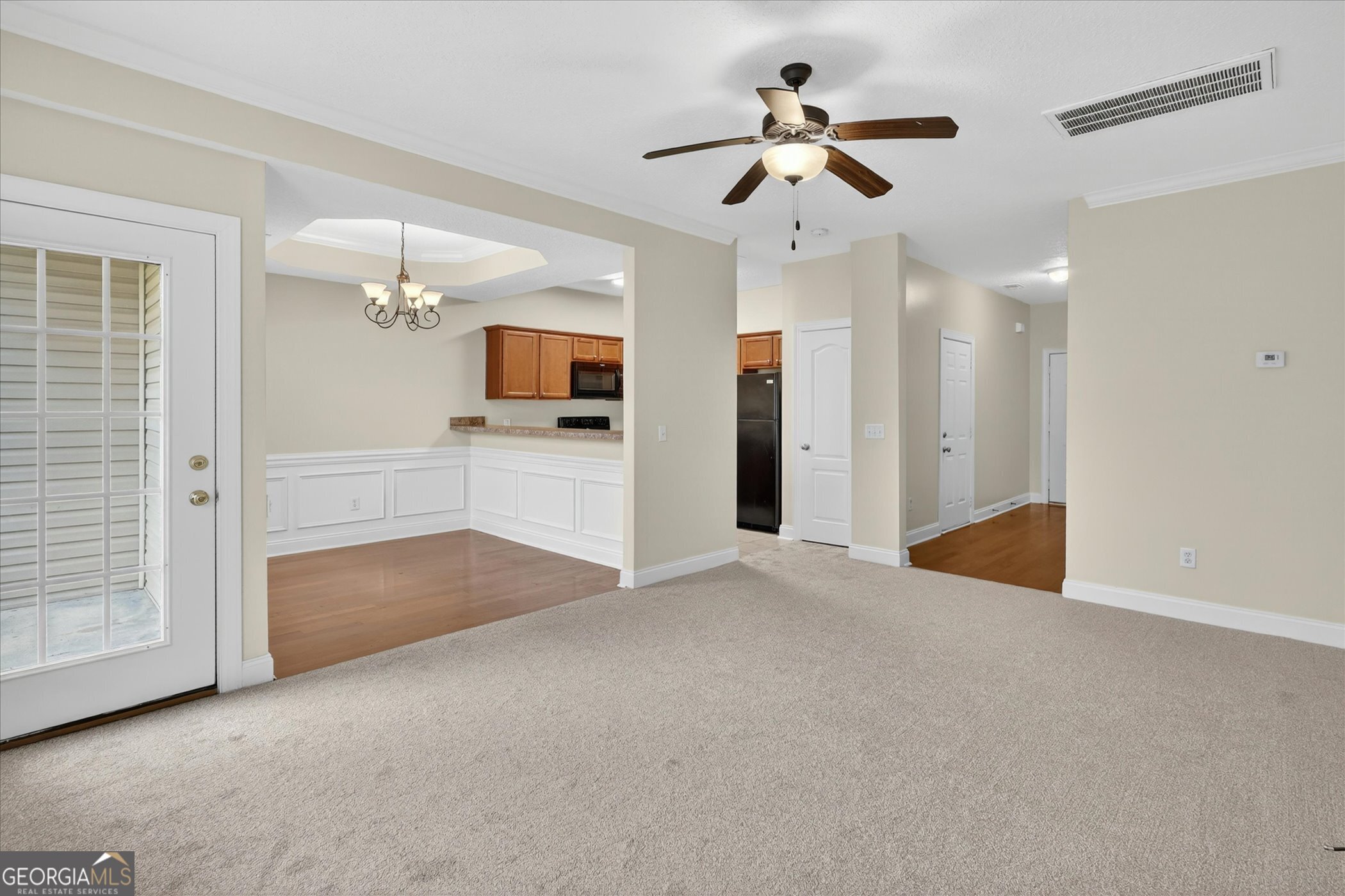 121 Barfield Way Property Photo 8