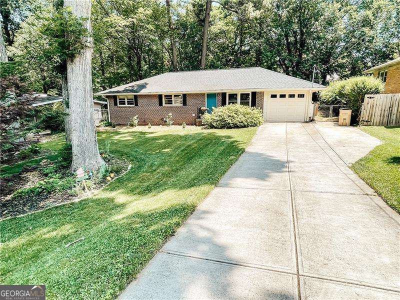 116 Indian Trail Property Photo 1