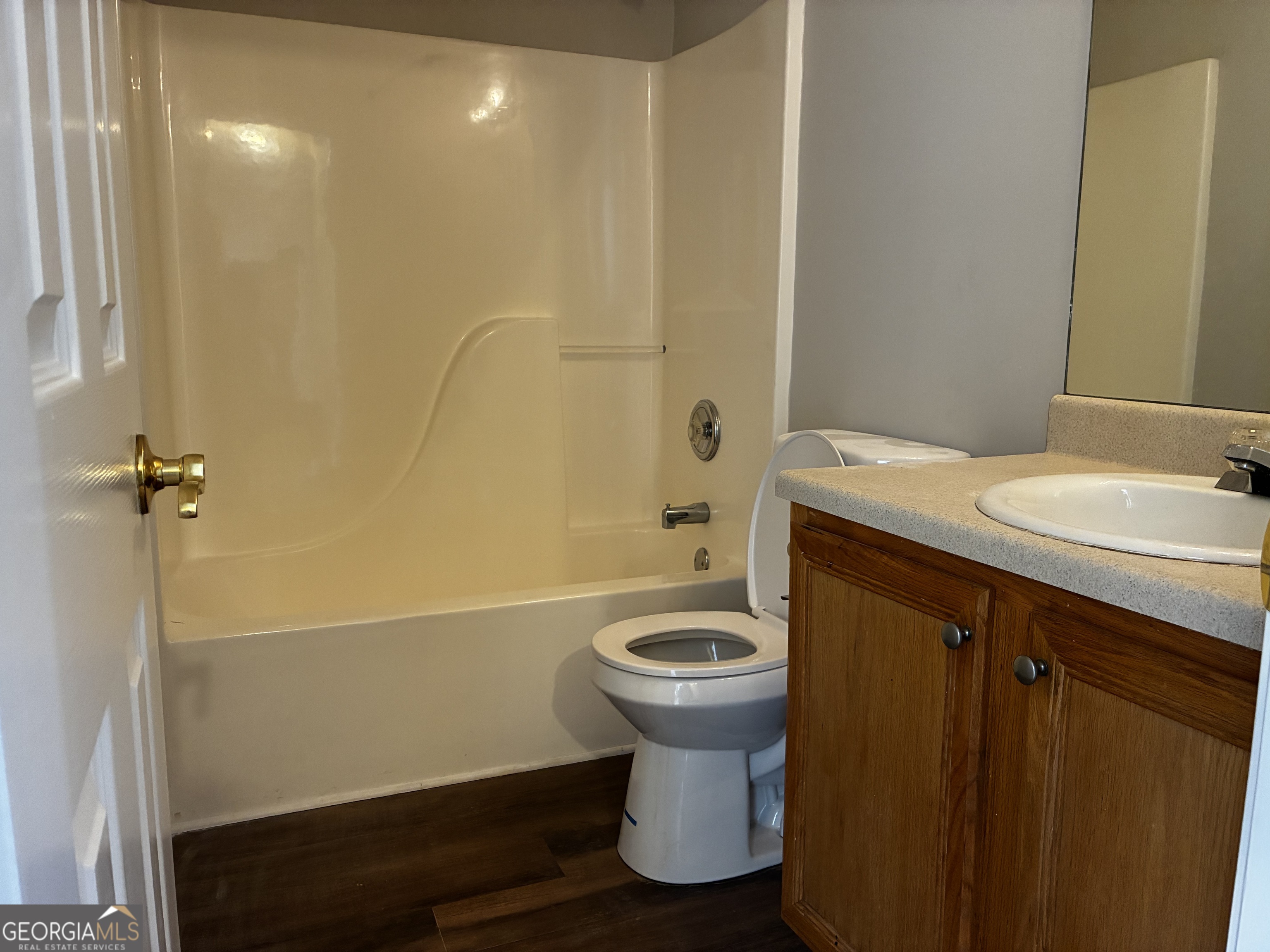 337 Madison Avenue Property Photo 15