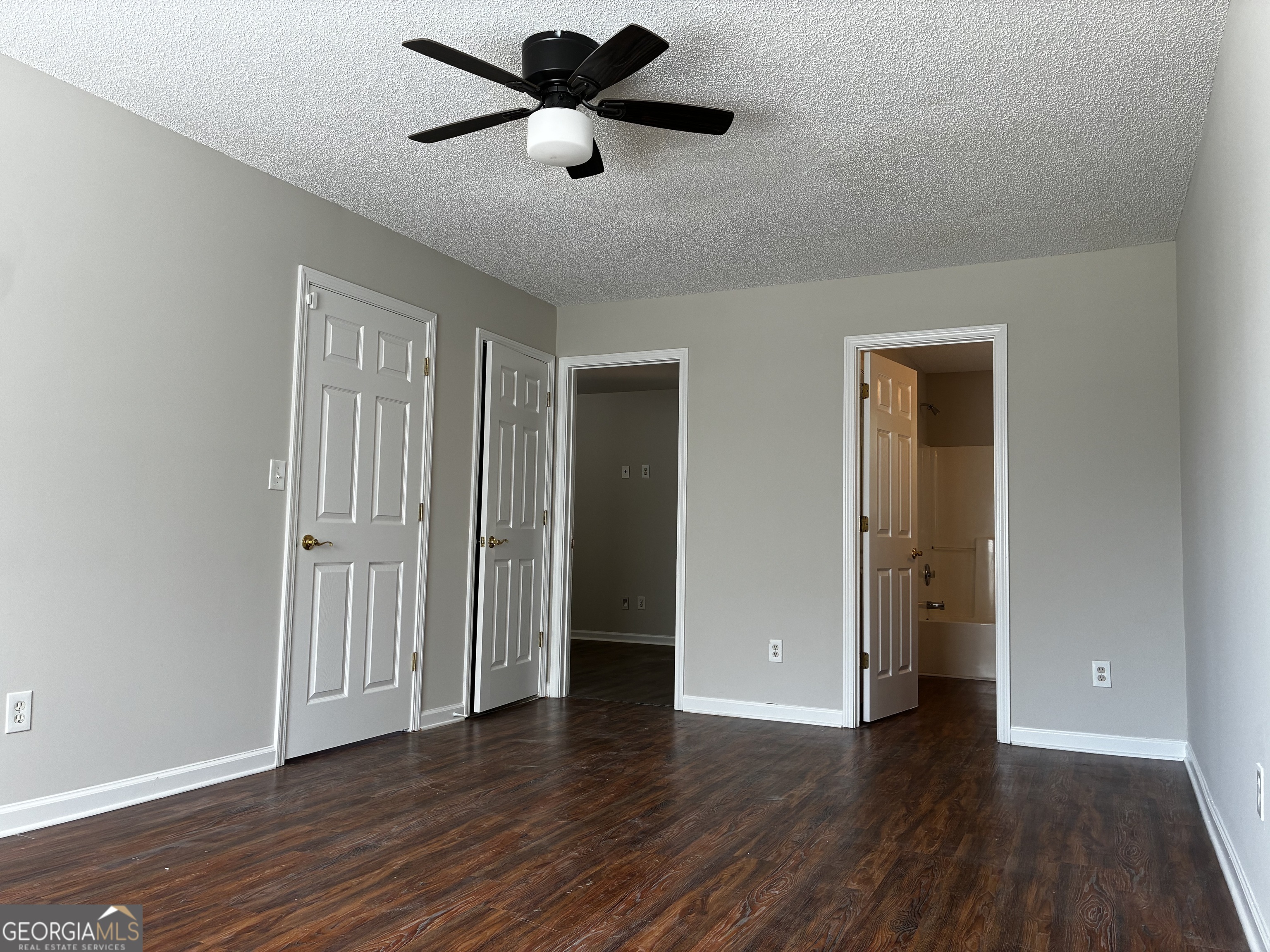 337 Madison Avenue Property Photo 24