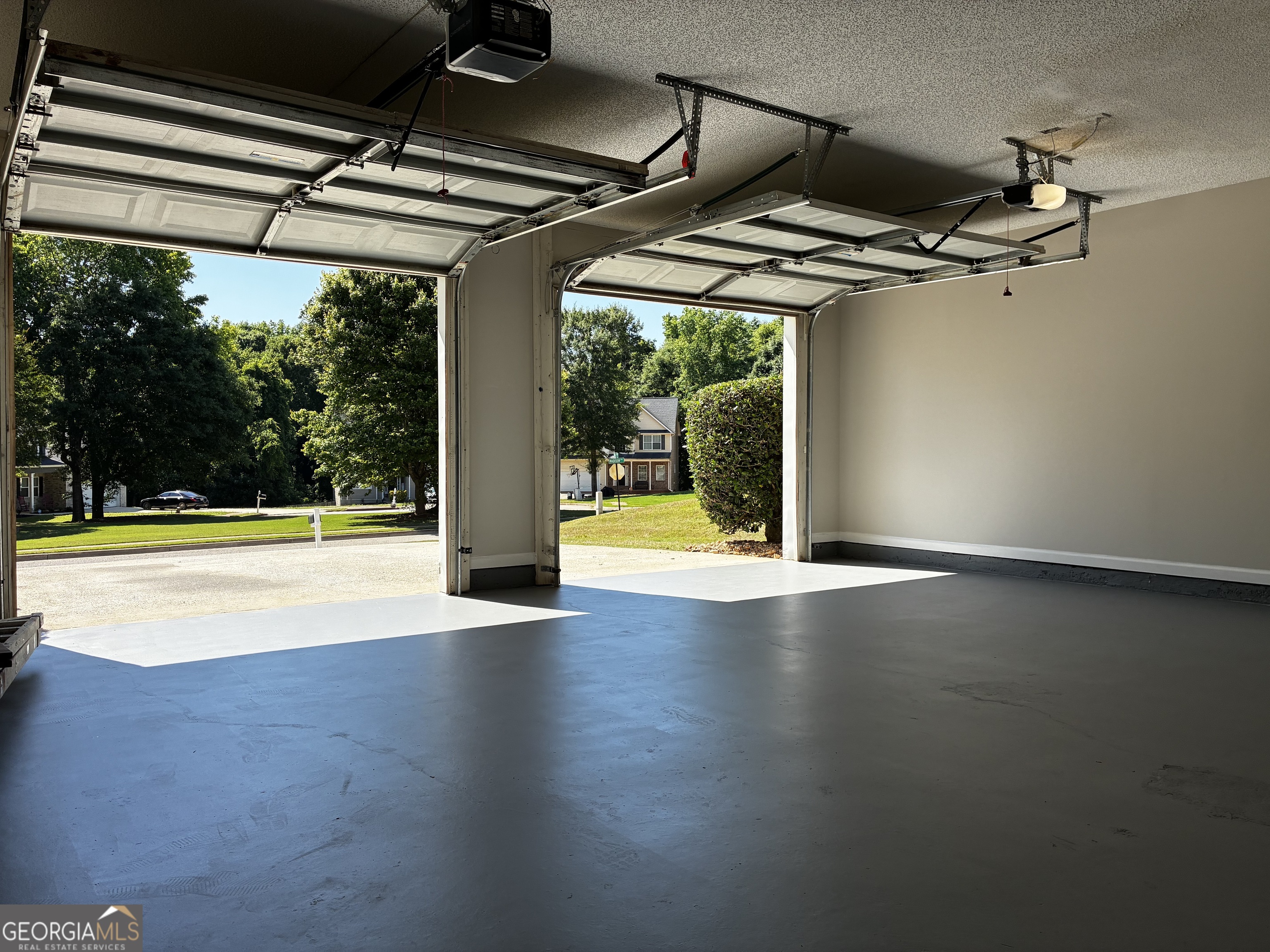 337 Madison Avenue Property Photo 28