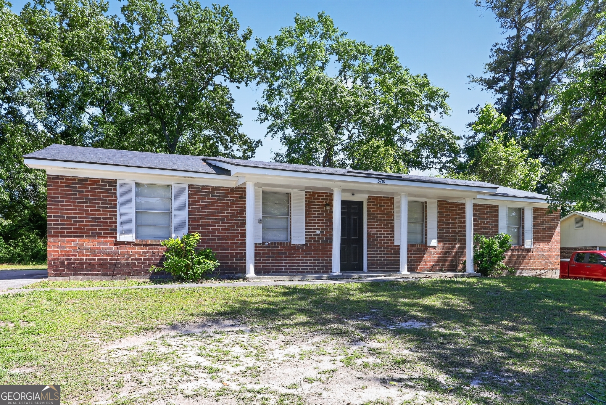 3710 Massoit Drive Property Photo 1