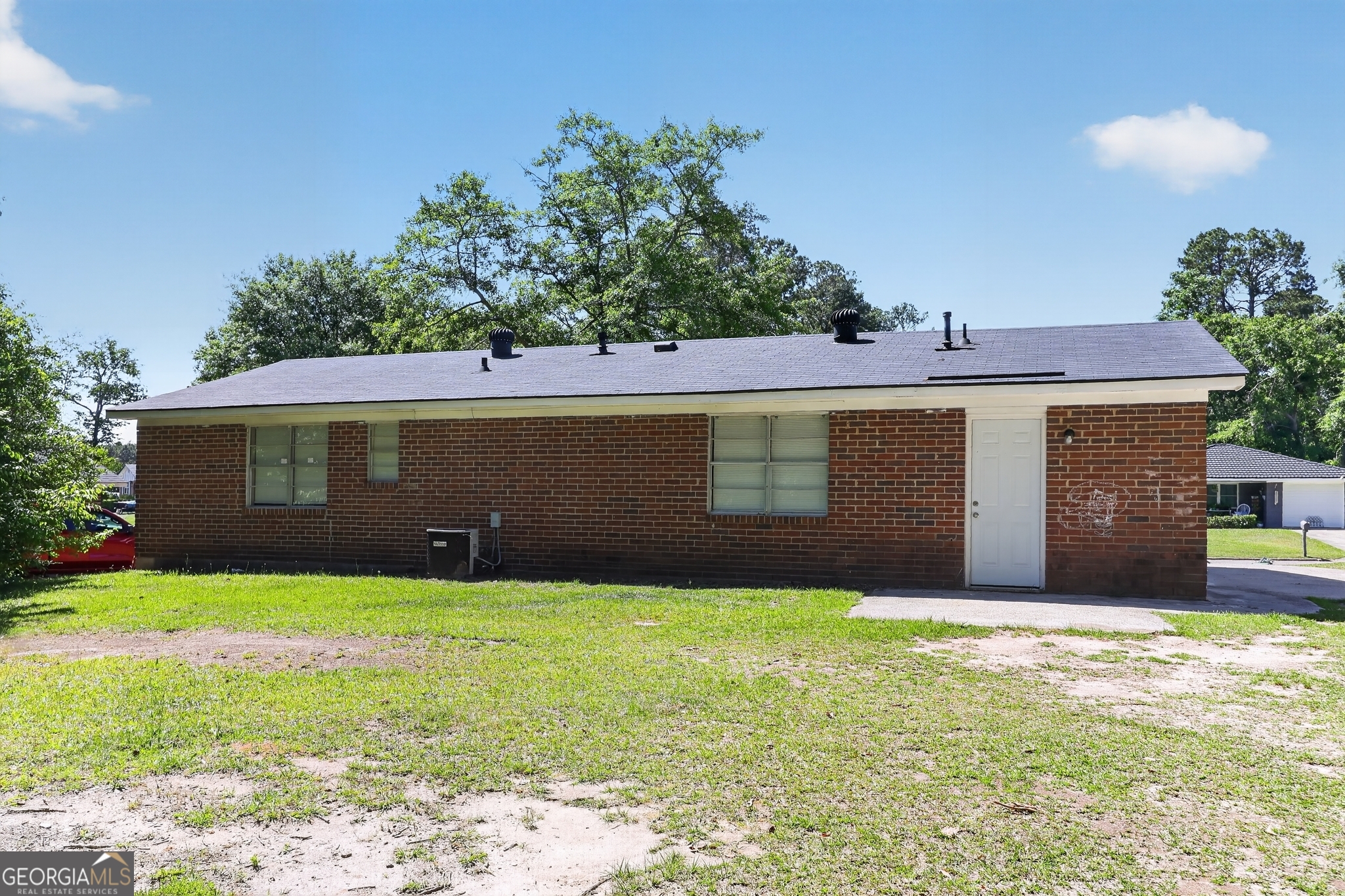 3710 Massoit Drive Property Photo 2