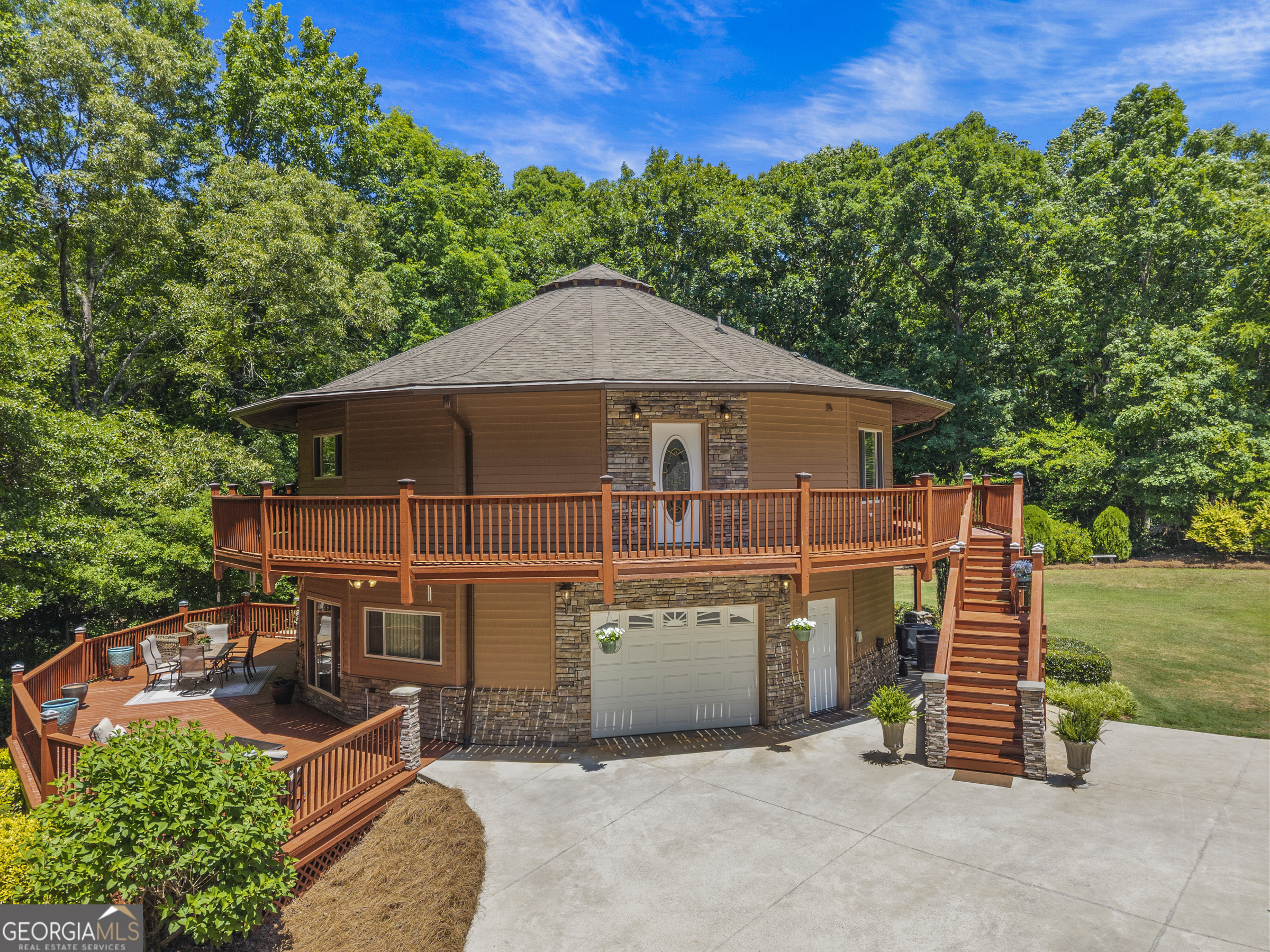 1170 Cedar Grove Road Property Photo 1