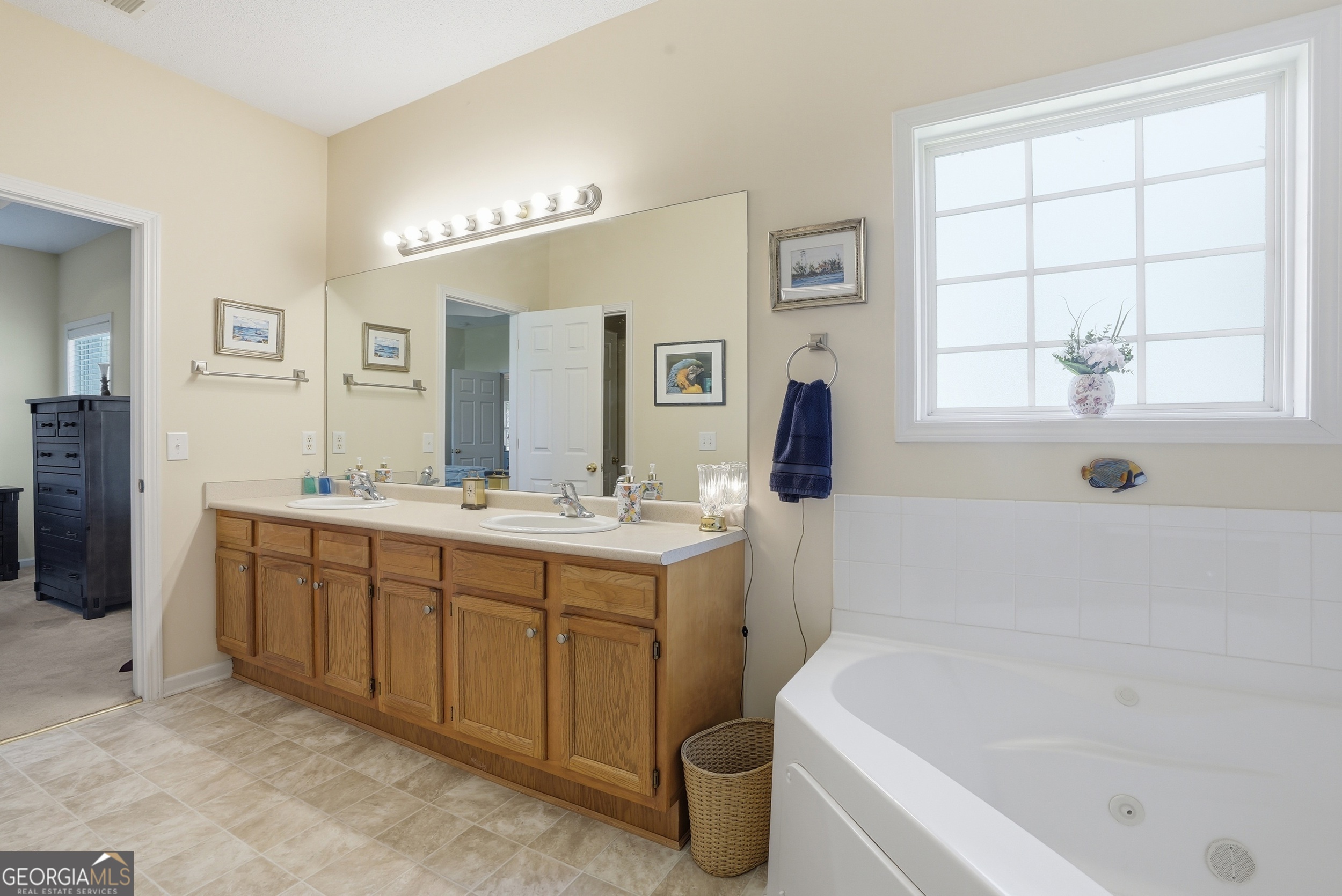 402 Wrigley Field Drive Property Photo 12