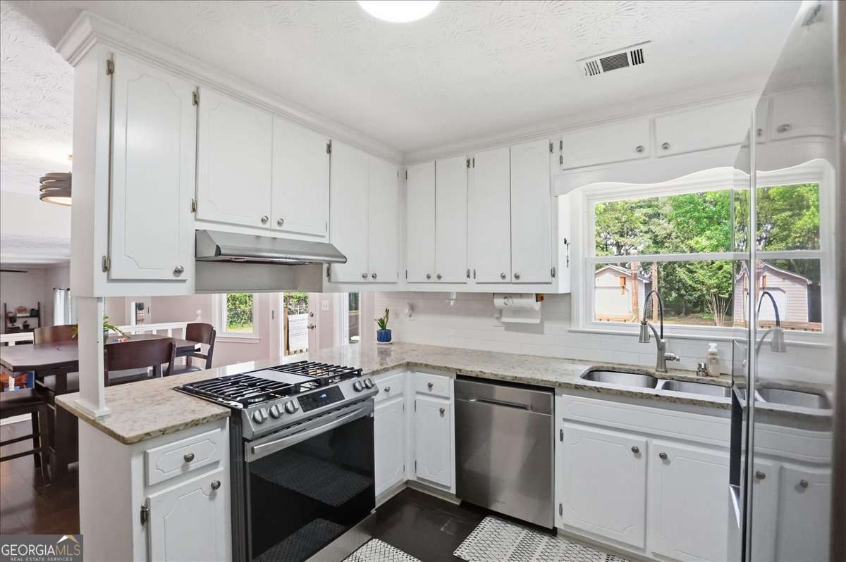 4805 Brandon Acres Lane Property Photo 13