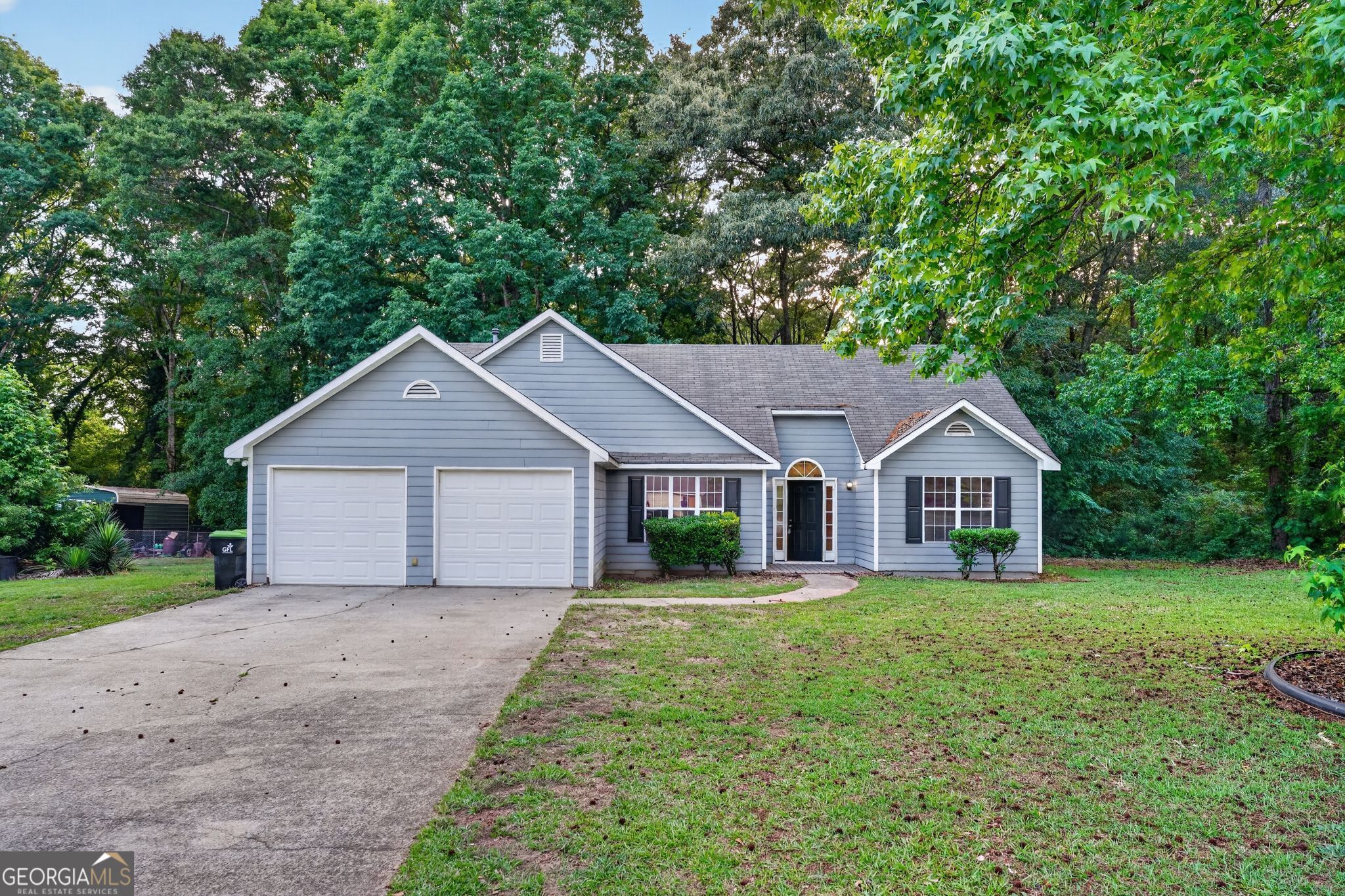 221 Fairview Point Property Photo 1