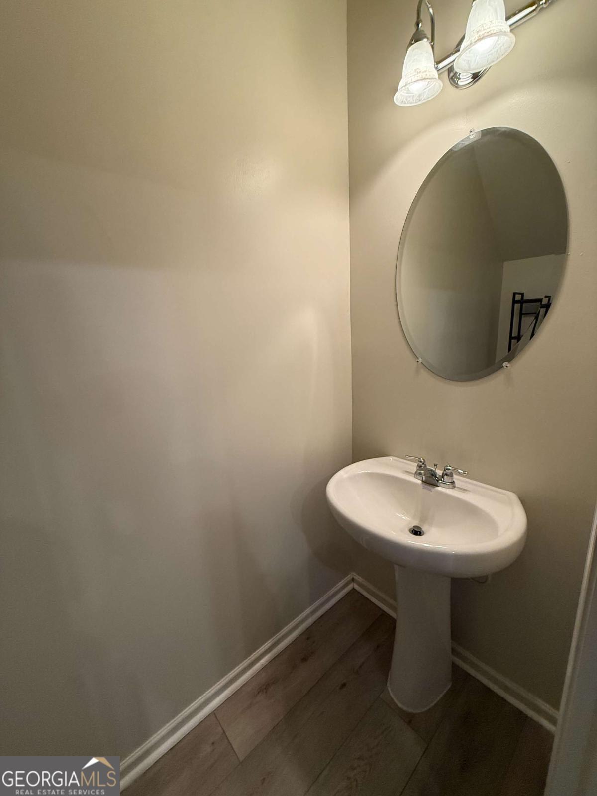 2330 Mckenna Square Drive Property Photo 6