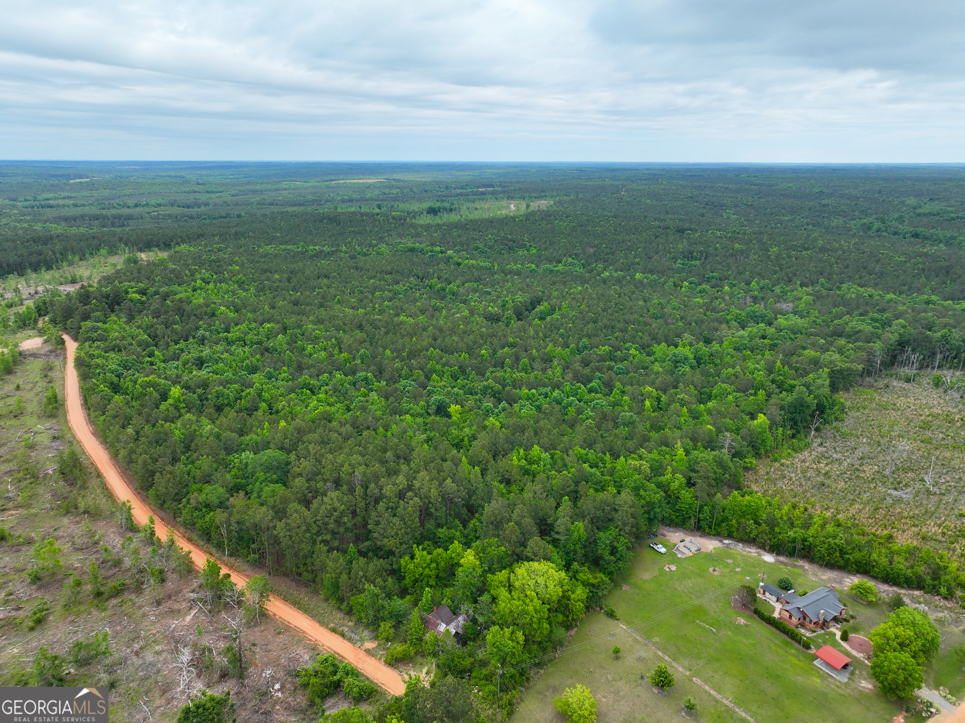1099 Dixon Road Property Photo 1