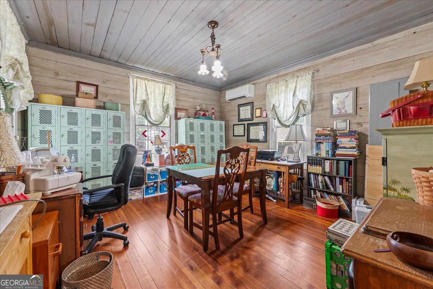 6644 Cadley Road Property Photo 15