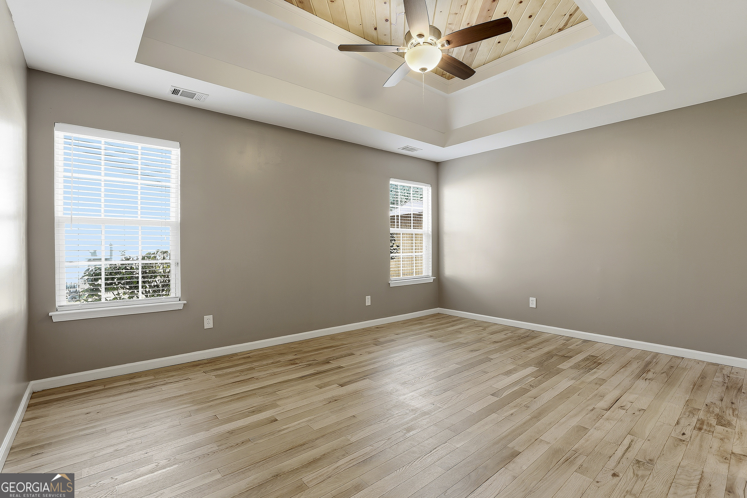 18 Hill Top Circle Property Photo 22