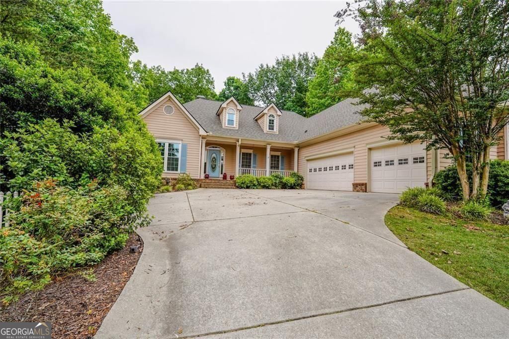 4459 N Gate Drive Property Photo 1
