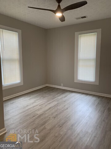116 Stewart Avenue Property Photo 14