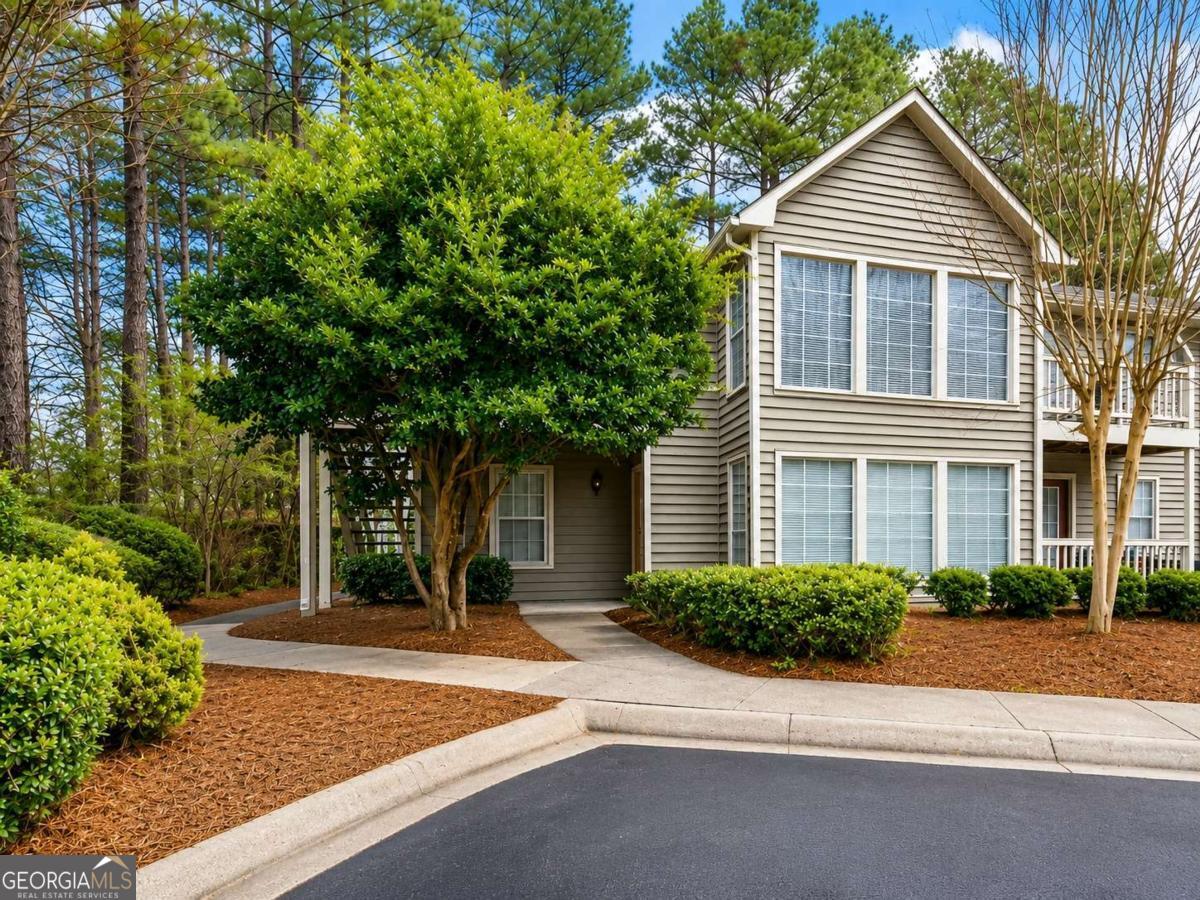 1303 Country Park Drive Property Photo 1
