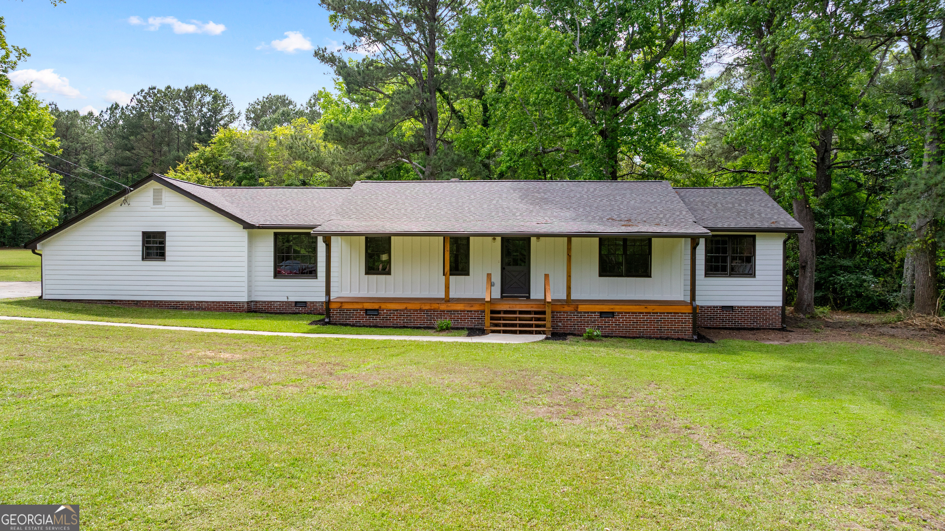 35 Frasier Drive Property Photo 1