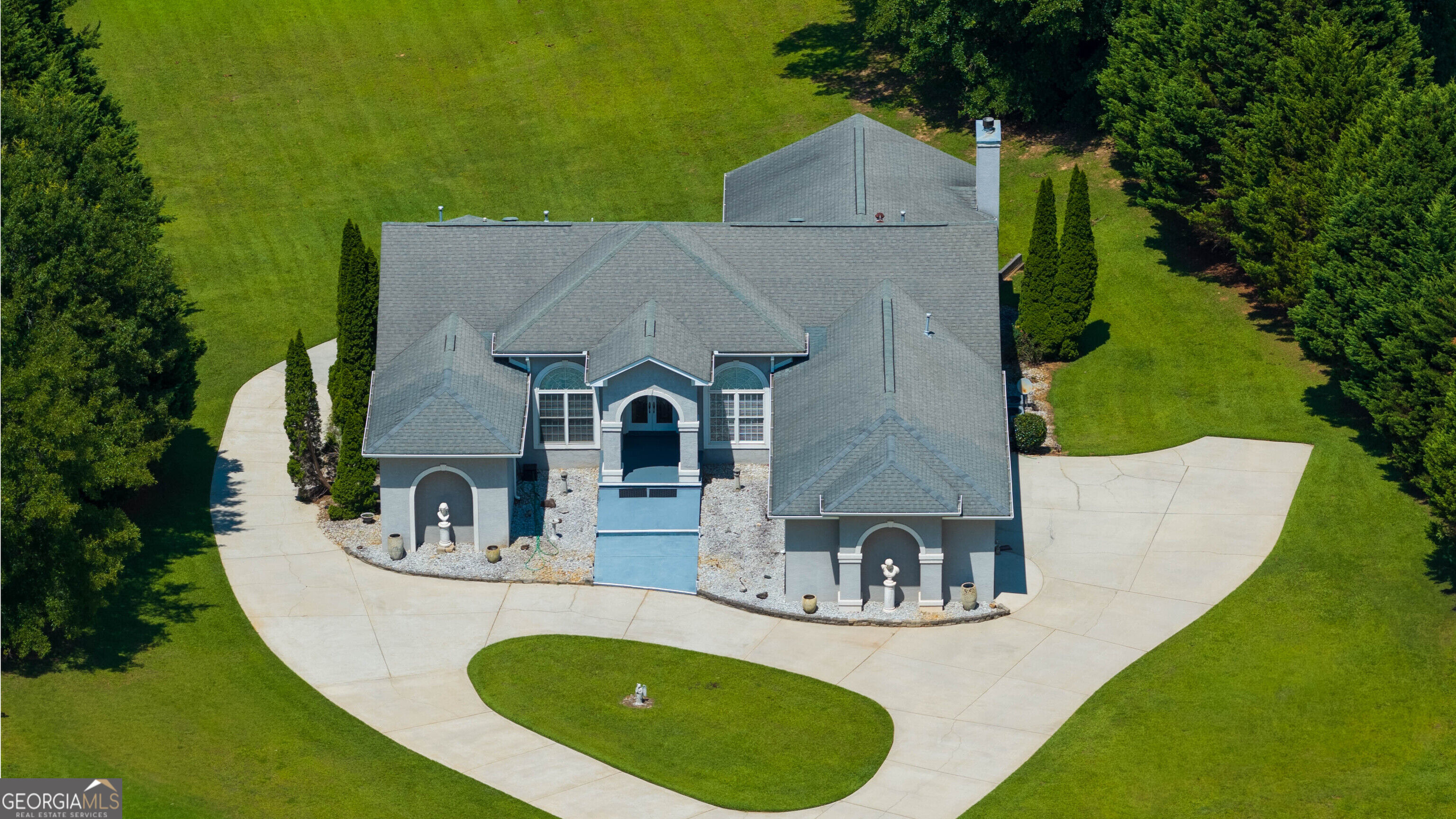 145 Lees Overlook Property Photo 1