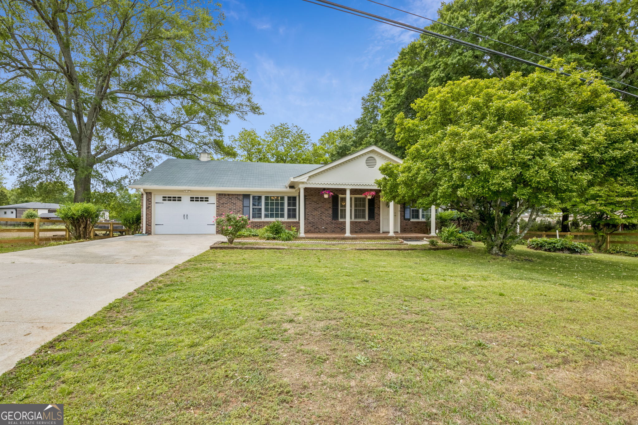 4256 Hamilton Mill Road Property Photo 2