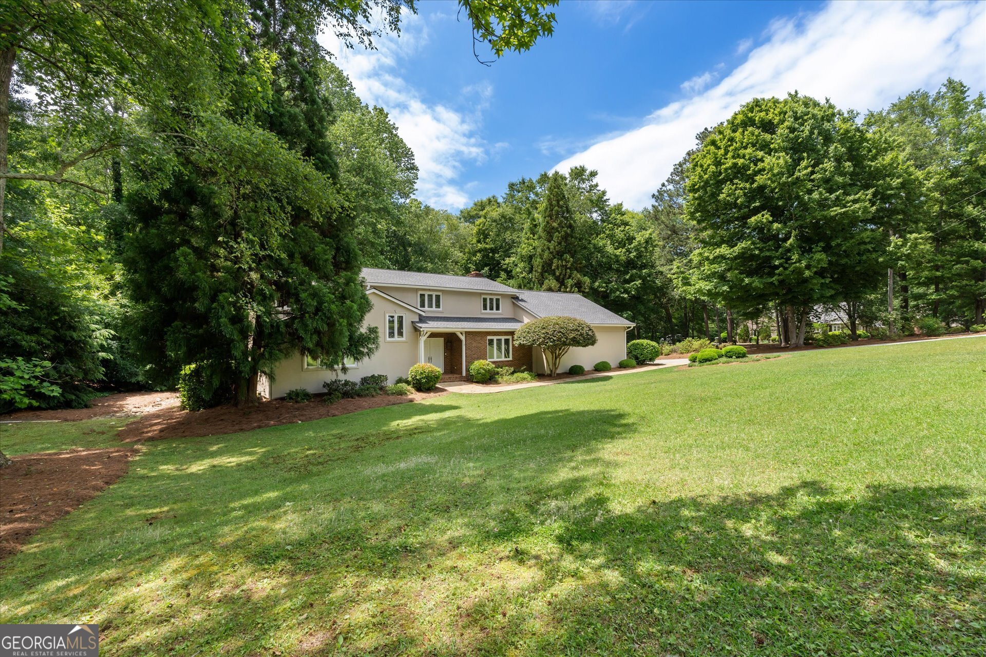 136 S Ole Hickory Trail Property Photo 3